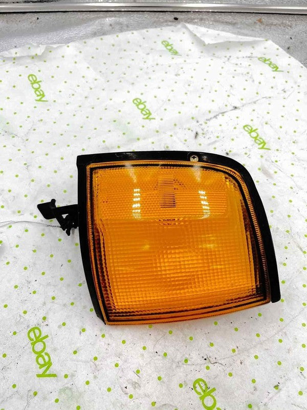 91 92 93 94 95 96 97 ISUZU RODEO Fog Lamp Right passenger side