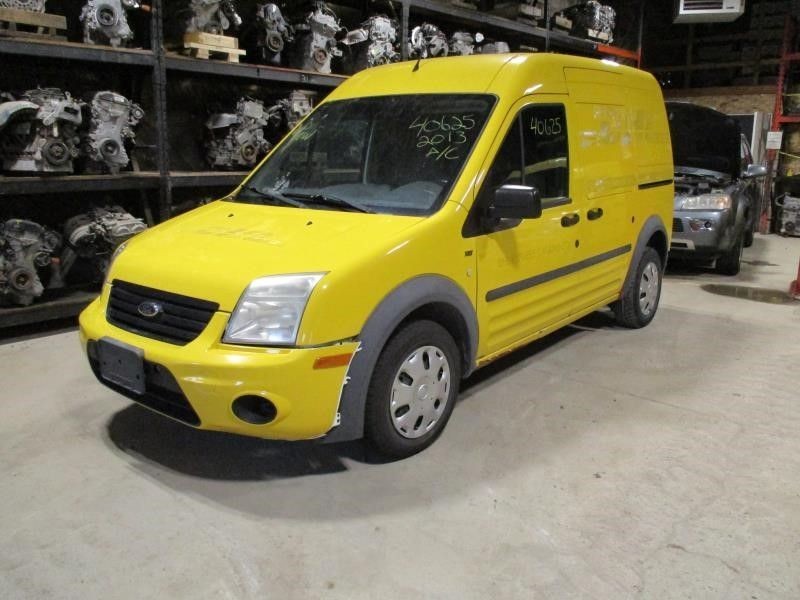 2010-2013 Ford Transit Connect Right Side Passenger Headlight Headlamp
