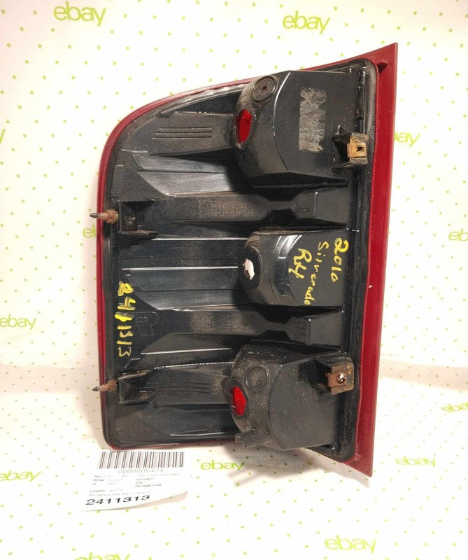 07 08 09 10 11 12 13 CHEVY SILVERADO 1500 Tail Light Assembly Right