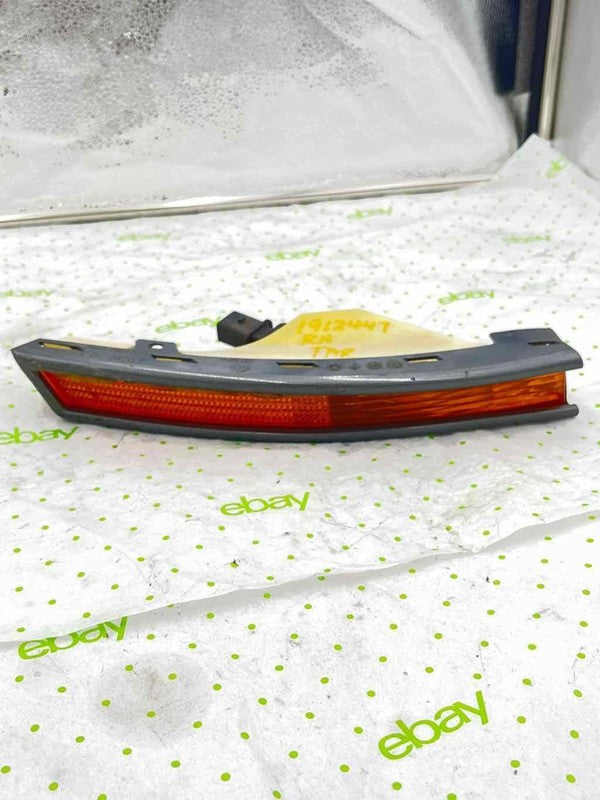 06 07 08 09 10 VW PASSAT Turn Signal Lamp Right passenger side