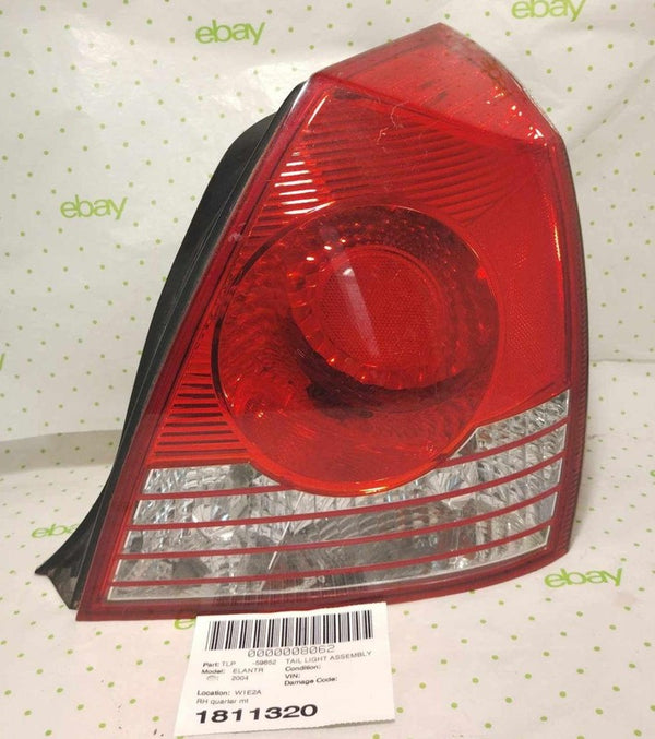 04 05 06 HYUNDAI ELANTRA Tail Light Assembly Right