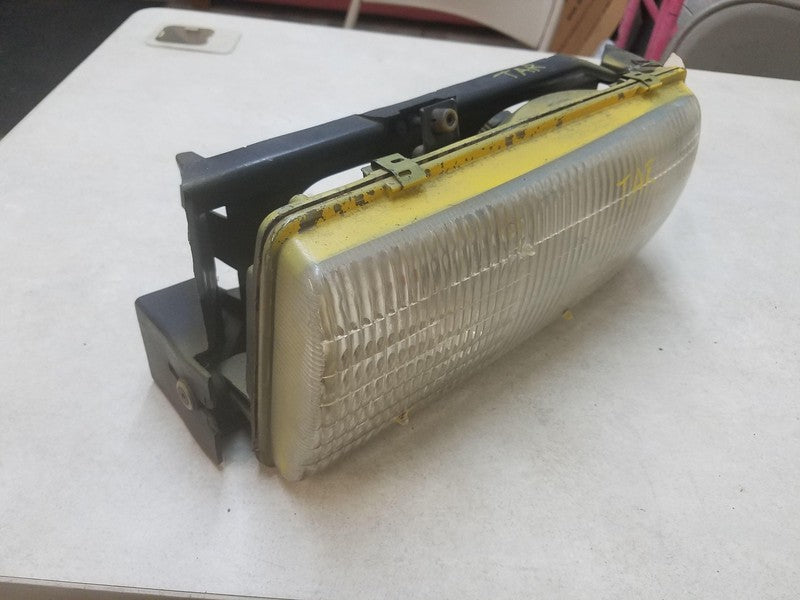 91 92 93 94 95 96 CHEVY CAPRICE Headlamp Assembly Left