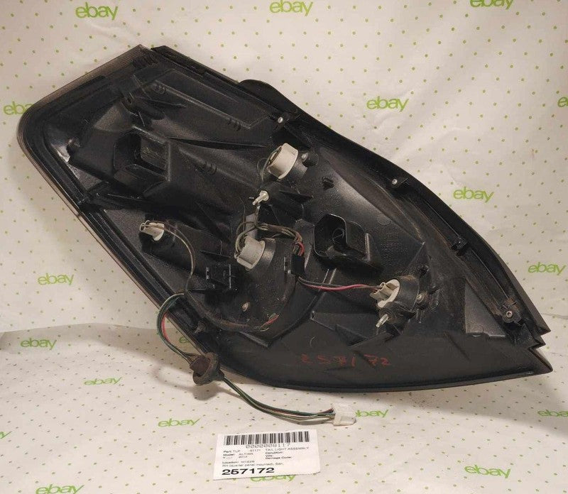 10 11 12 NISSAN ALTIMA Tail Light Assembly Right