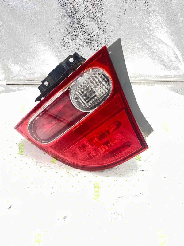06 07 08 09 10 11 HONDA CIVIC Tail Light Assembly Right passenger side