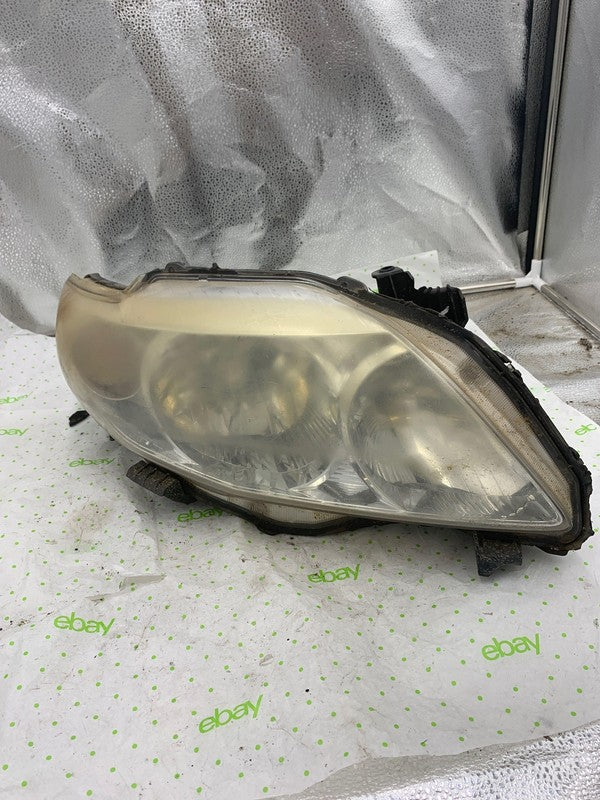 09 10 TOYOTA COROLLA Headlamp Assembly Right passenger side