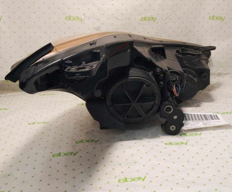 11 12 13 HYUNDAI ELANTRA Headlamp Assembly Right