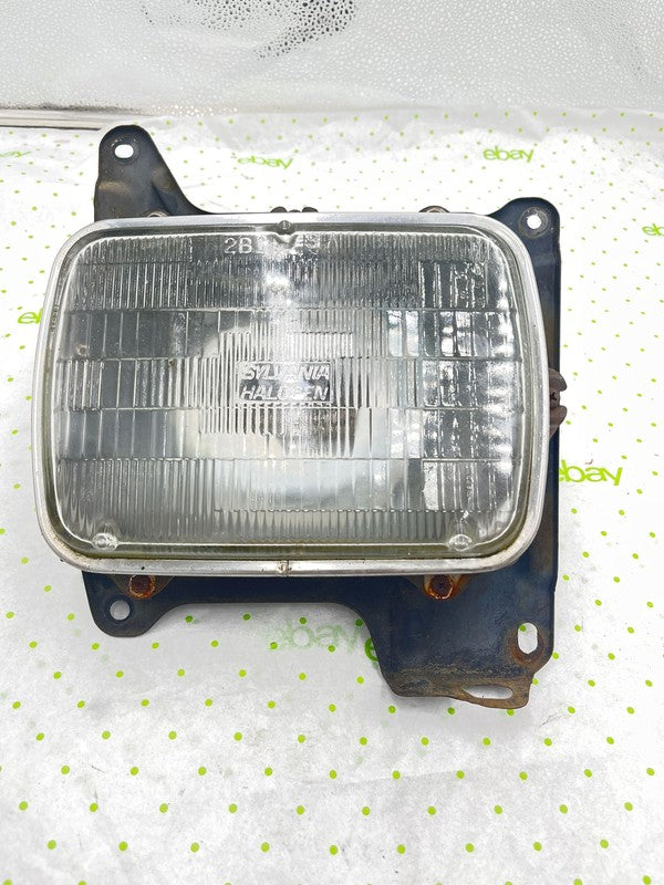 1986-97 NISSAN PICKUP Headlamp Assembly Left driver side