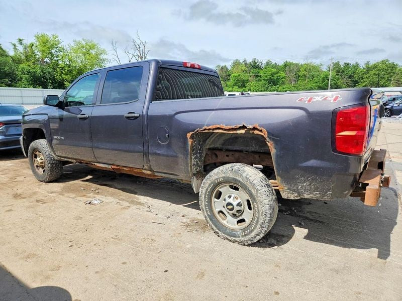 2015-2019 Chevy Silverado 2500 3500 Pickup Engine Fuse Box