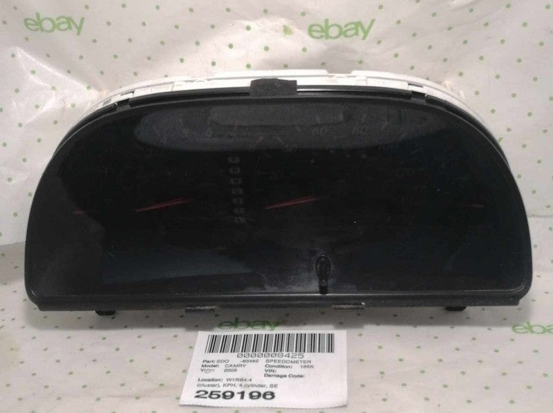 05 06 TOYOTA CAMRY Speedometer KPH 4 cylinder SE (amber numbers) AT