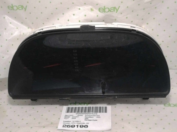 05 06 TOYOTA CAMRY Speedometer KPH 4 cylinder SE (amber numbers) AT