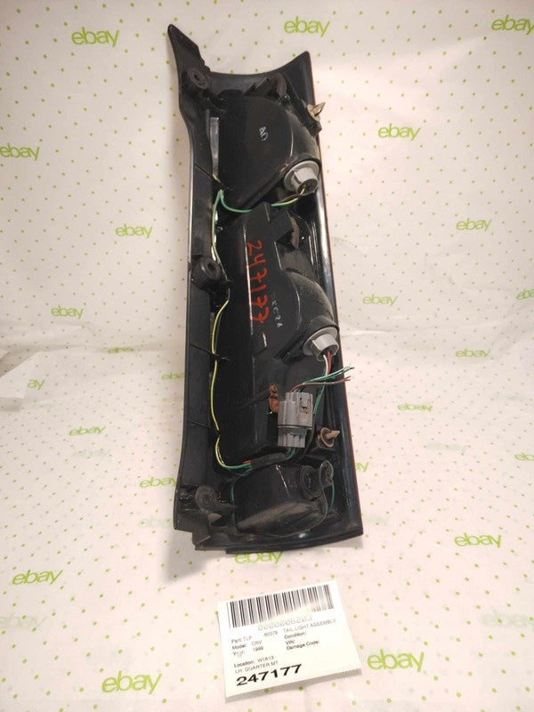 97 98 99 00 01 HONDA CRV Tail Light Assembly Left