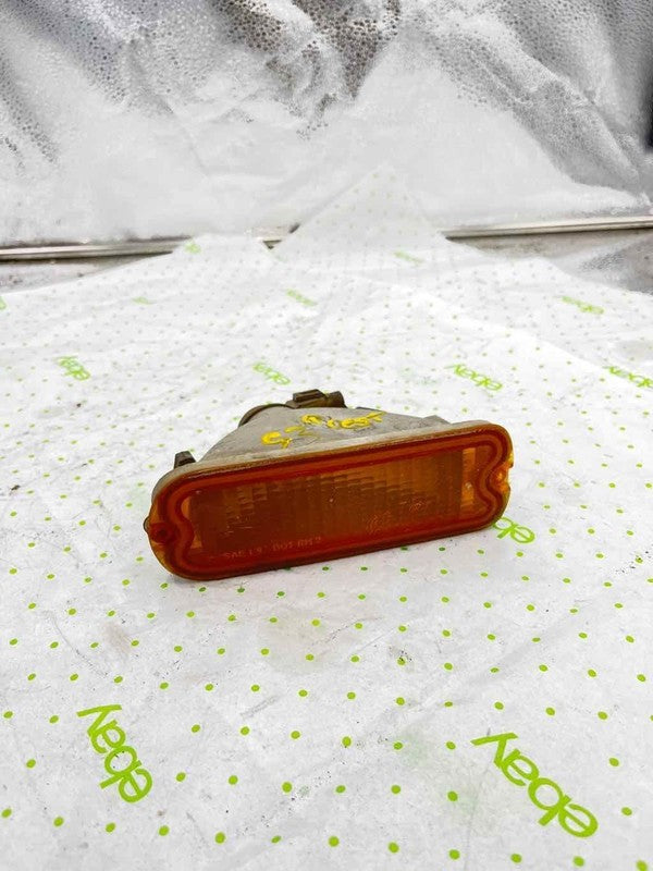 93 94 95 NISSAN QUEST Front Lamp Right passenger side