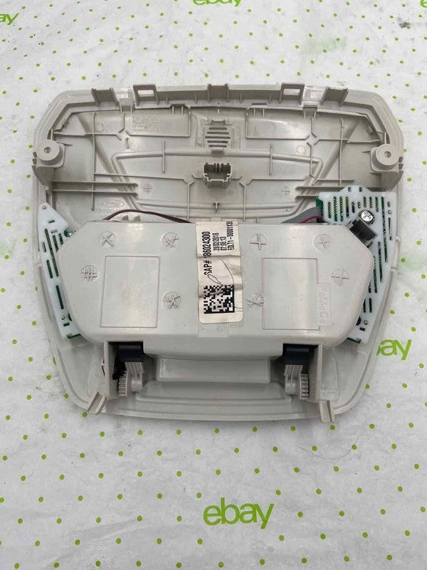 18 FORD ESCAPE Interior Light / overhead console / suglasses holder