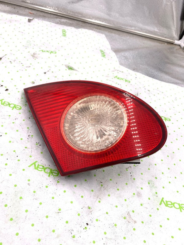 03 04 05 06 07 08 TOYOTA COROLLA Tail Light Assembly Right passenger s