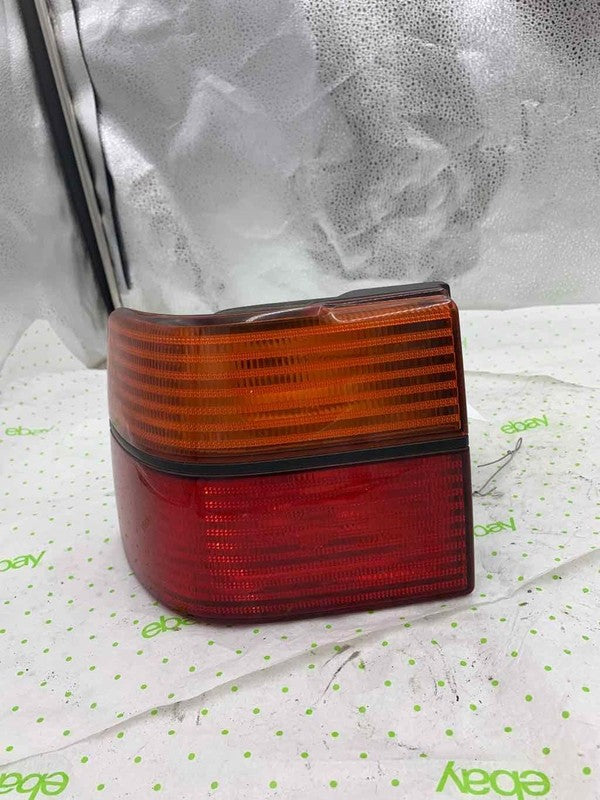 95 (DISCONTINUED) VOLKSWAGEN JETTA Tail Light Assembly Left driver sid