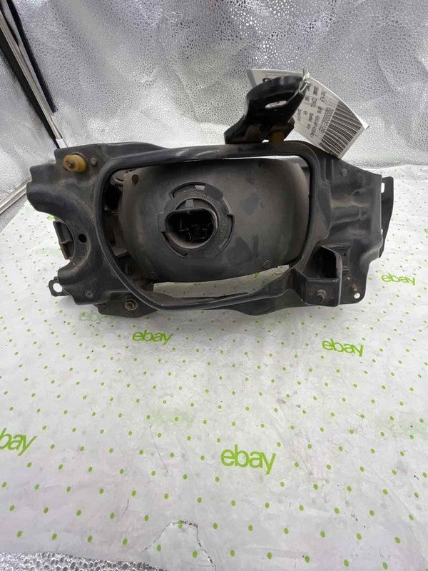 88 89 90 91 92 TOYOTA COROLLA Headlamp Assembly Left