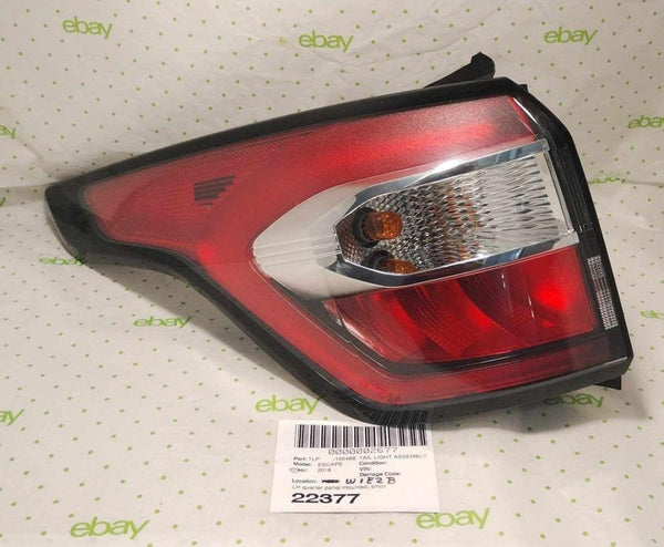 17 18 FORD ESCAPE Tail Light Assembly Left