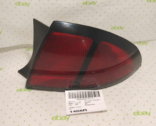 95 CHEVY LUMINA VAN Tail Light Assembly Right