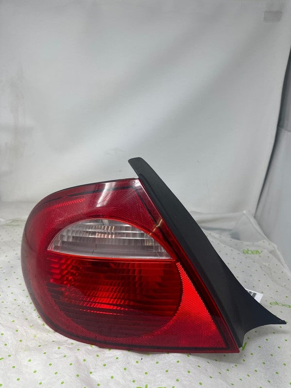 03 04 05 DODGE NEON Tail Light Assembly Left