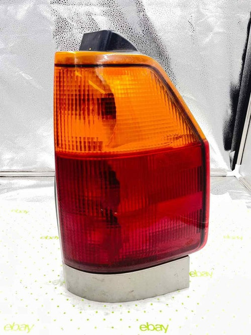 02 03 04 05 06 07 08 09 GMC ENVOY Tail Light Assembly Right