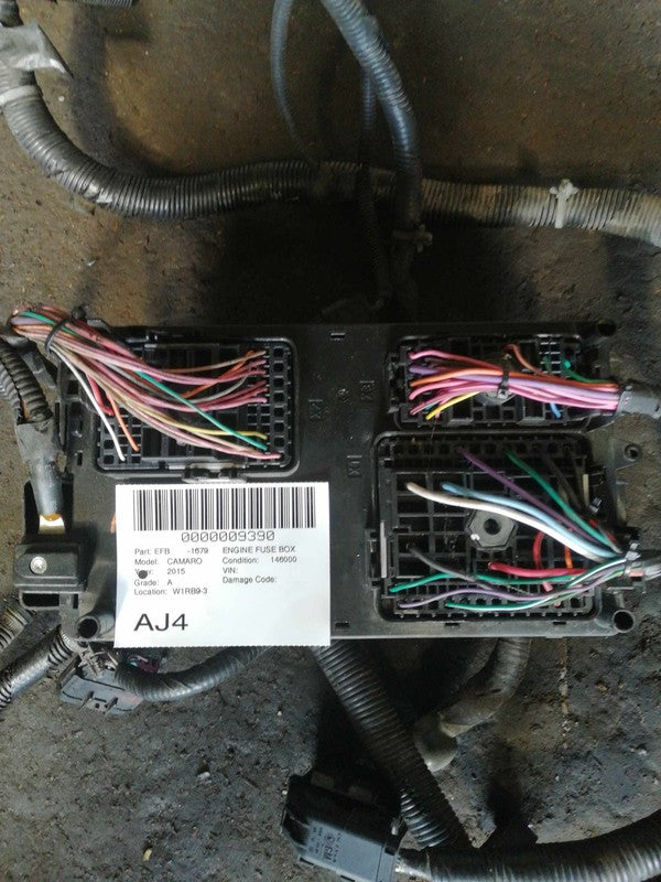 Engine Fuse Box CHEVY CAMARO 12 13 14 15