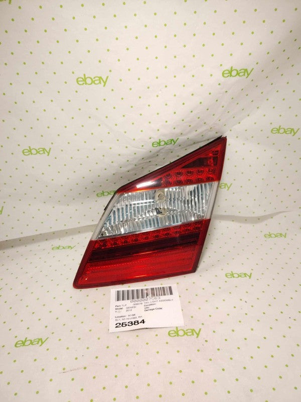 09 10 11 12 13 14 HYUNDAI GENESIS Tail Light Assembly Right (Passenger