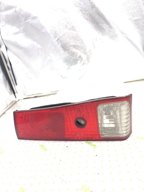 00 01 TOYOTA CAMRY Tail Light Assembly Left driver side