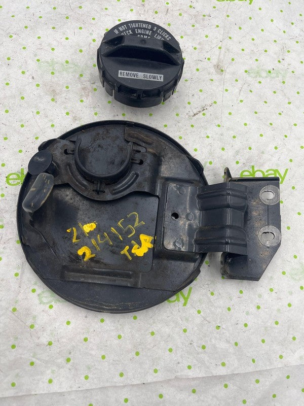 99 00 01 02 03 04 HONDA ODYSSEY Fuel Gas Filler Cap