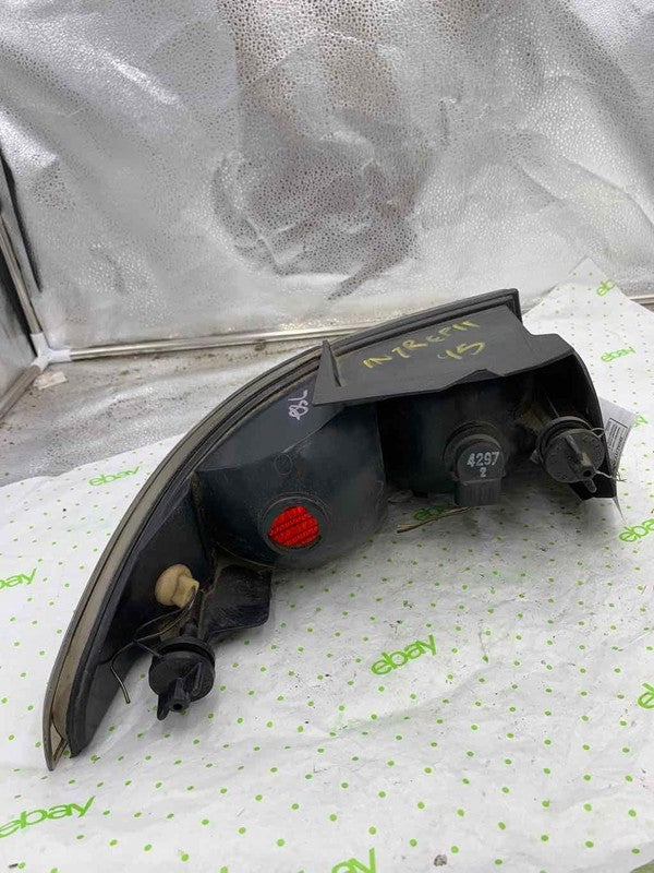 93 94 95 96 97 DODGE INTREPID Tail Light Assembly Right passenger side