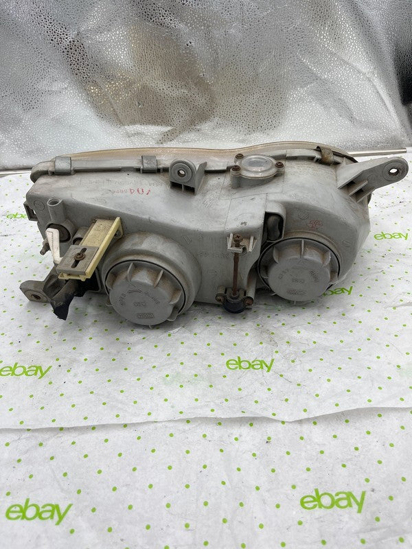 97 98 HYUNDAI SONATA Headlamp Assembly Left driver side