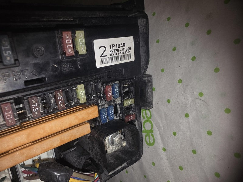 Cabin Fuse Box TOYOTA VENZA 11