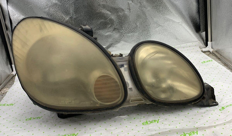 98 99 00 LEXUS GS400 Headlamp Assembly Right pssngr