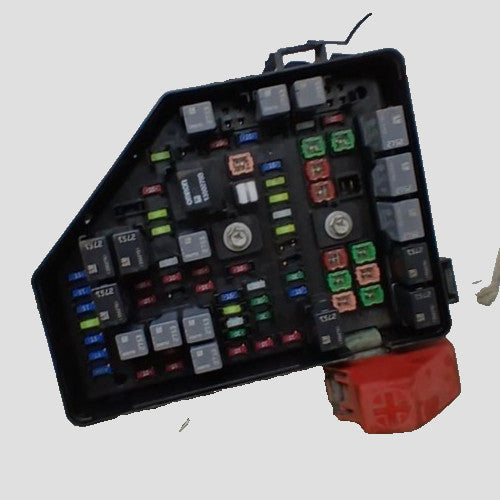 2013-2014 GMC Acadia Engine Fuse Box W/ o Tow Package