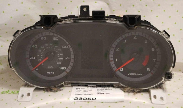07 MITSUBISHI OUTLANDER Speedometer