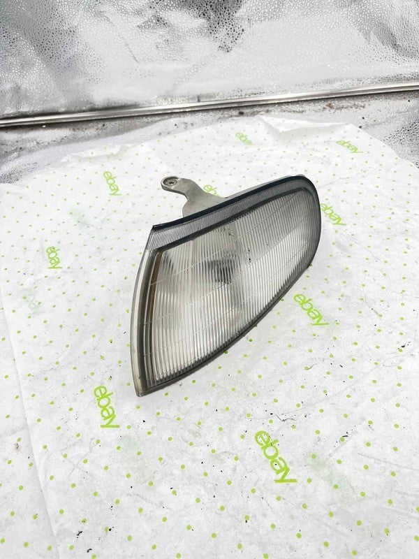 95 96 TOYOTA CAMRY Fog Lamp Left driver side