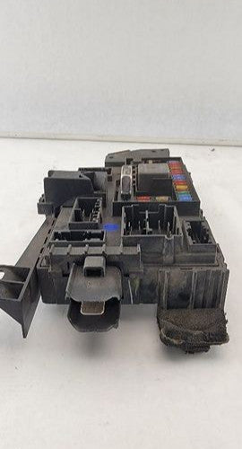 2008-2010 Ford F250SD F350SD Super Duty Engine Fuse Box
