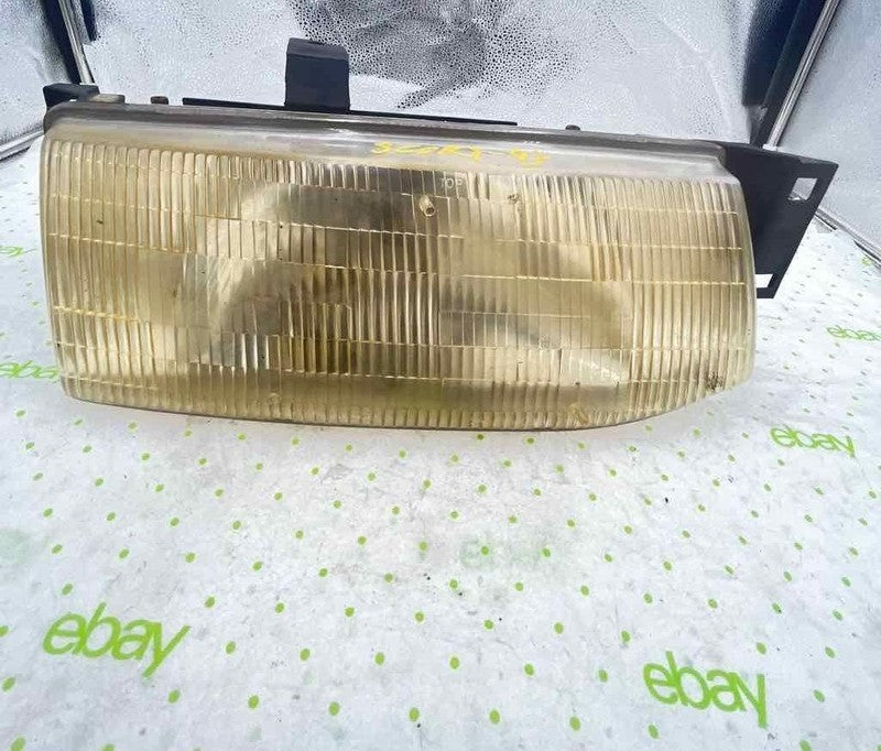 91 92 93 94 95 96 FORD ESCORT Headlamp Assembly Right