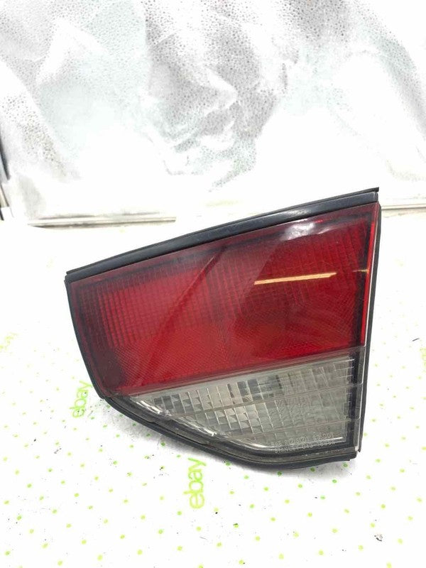 99 NISSAN ALTIMA Tail Light Assembly Right passenger side