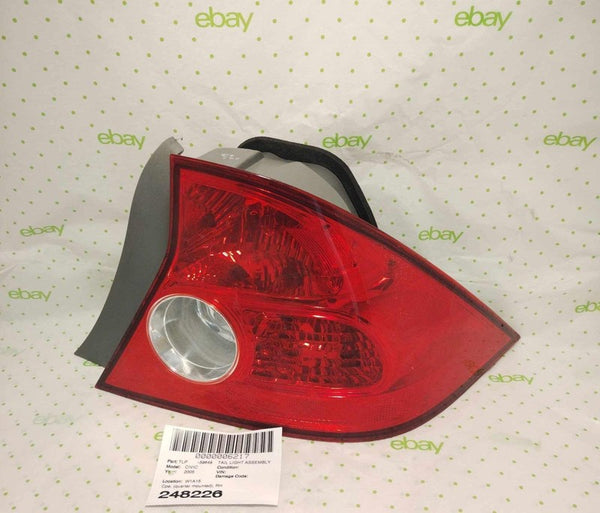 04 05 HONDA CIVIC Tail Light Assembly Right