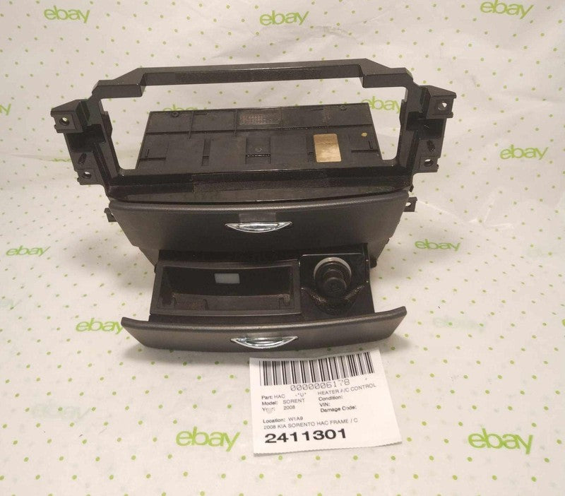 08 KIA SORENTO HEATHER A/C FRAME / CENTER DASH STORAGE CUBBY ASH TRAY