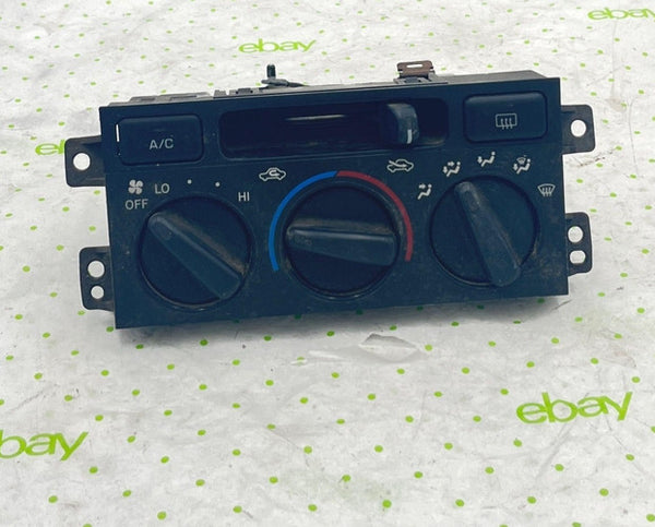 97 98 99 TOYOTA CAMRY Heater A/c Control