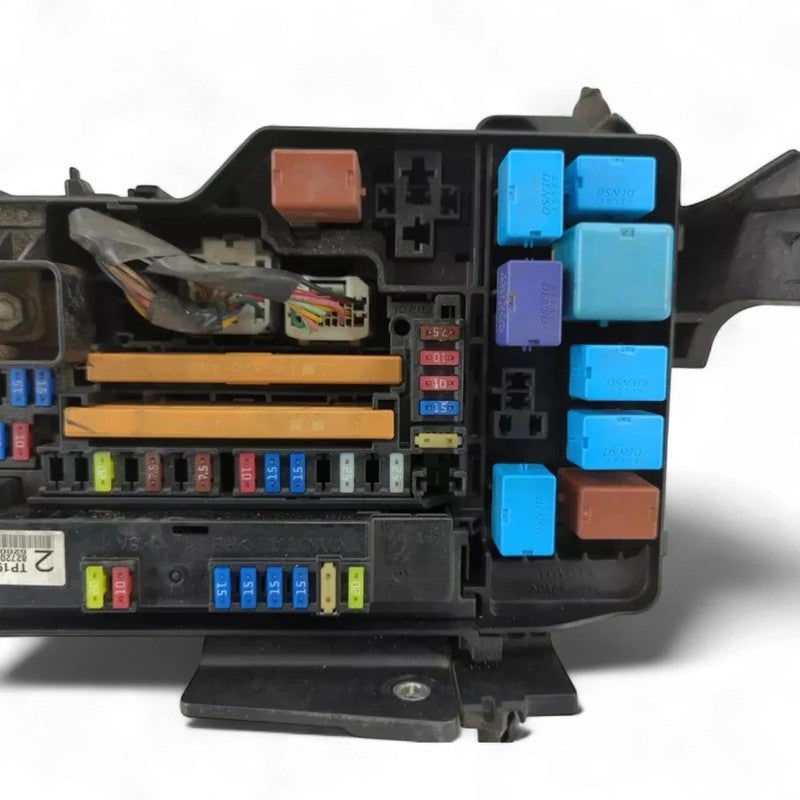 2011-2016 Toyota Venza 2.7L Engine Fuse Box 1ARFE Engine 4 Cylinder