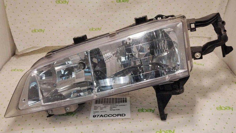 94 95 96 97 HONDA ACCORD Headlamp Assembly Left