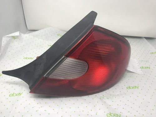 00 01 02 DODGE NEON Tail Light Assembly Right passenger side