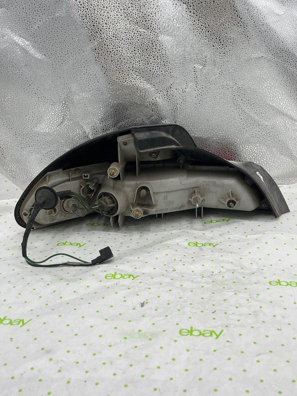 97 98 99 00 DODGE AVENGER Tail Light Assembly Right passenger side