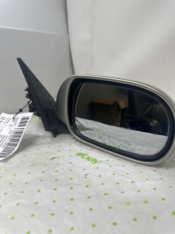 03 04 05 06 INFINITI G35 Door Mirror Right
