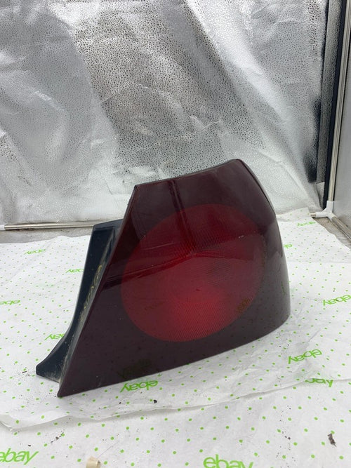 00 01 02 03 04 CHEVY IMPALA Tail Light Assembly Right passenger side