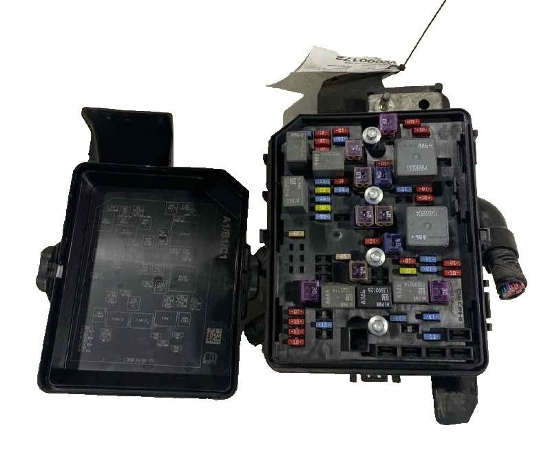 2008-2011 Chevrolet Impala Engine Fuse Box Relay Module Without Police