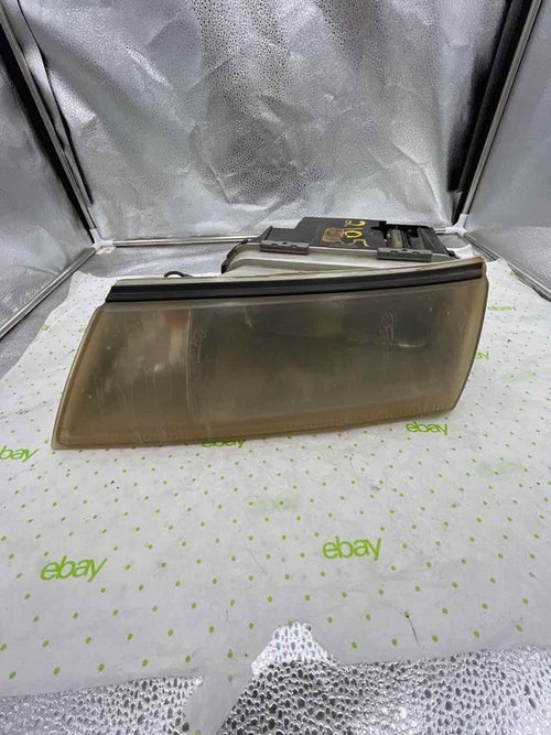 02 03 04 TOYOTA CAMRY Headlamp Assembly Left driver side