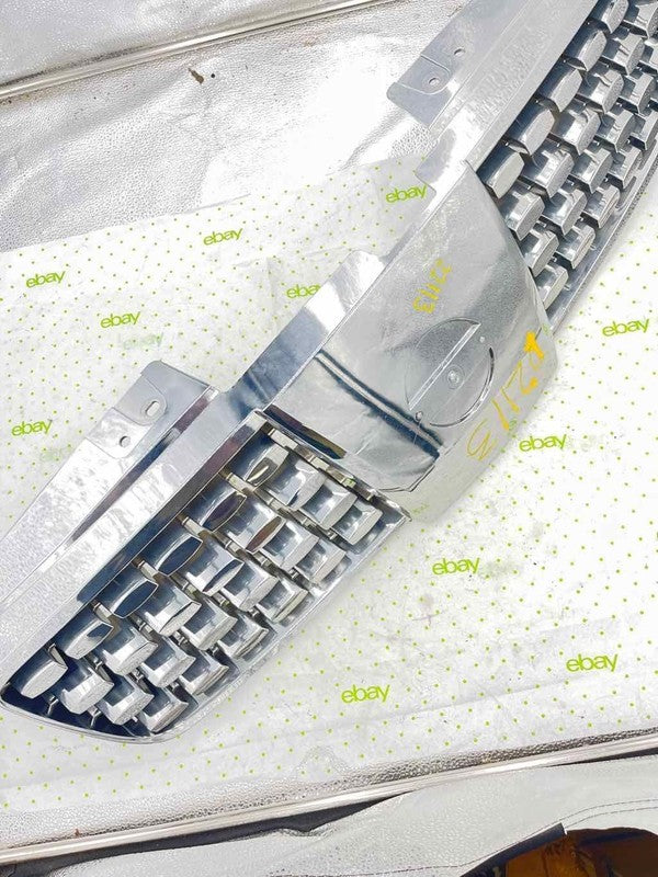 06 NISSAN MAXIMA Grille
